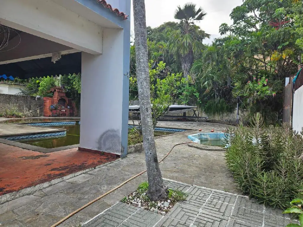 Venta de casa cerca de Los Próceres y de supermercados.  Foto 7226736-2.jpg