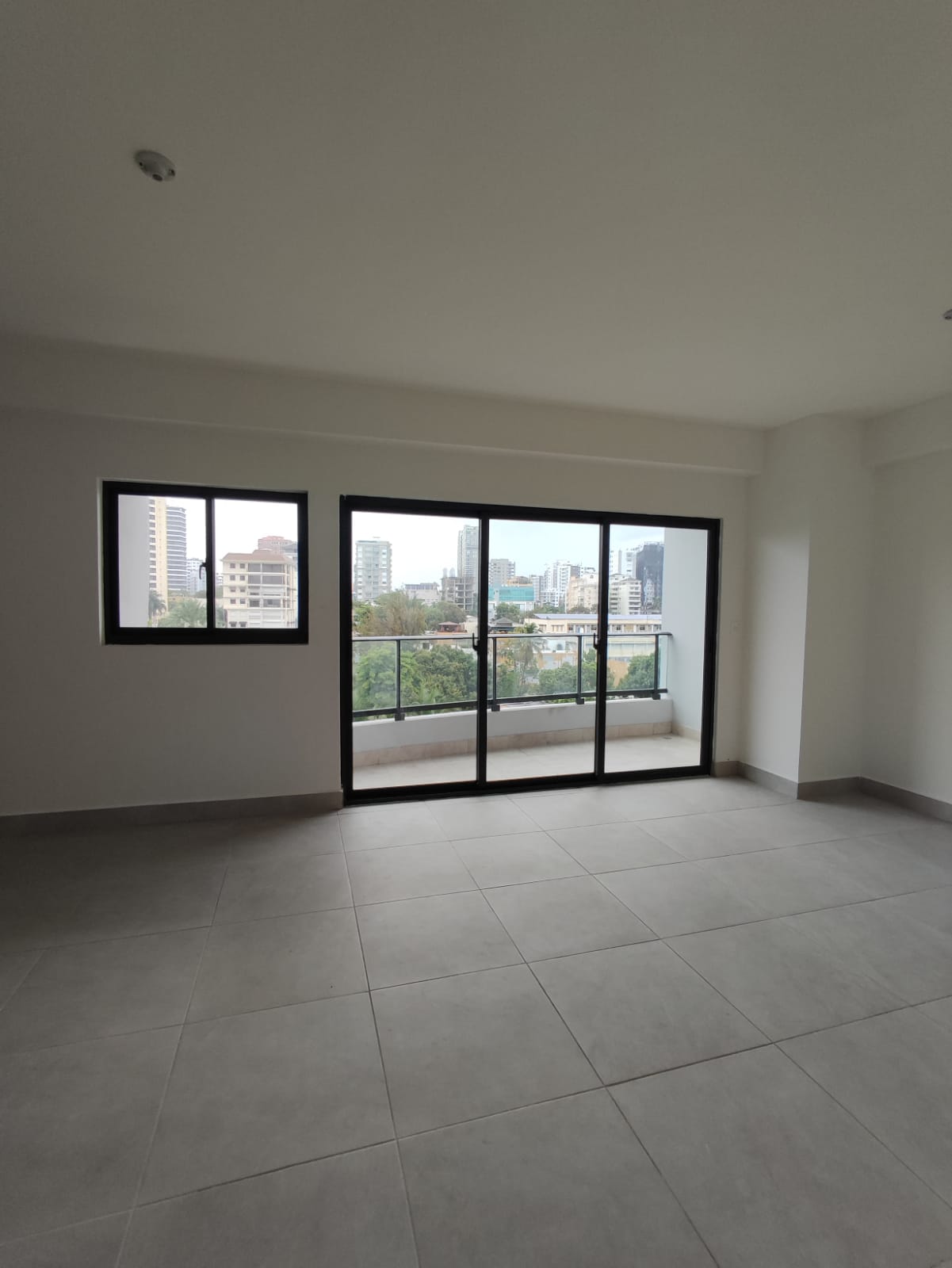 Apartamento en Alquiler con Linea Blanca La Esperilla Foto 7227584-5.jpg