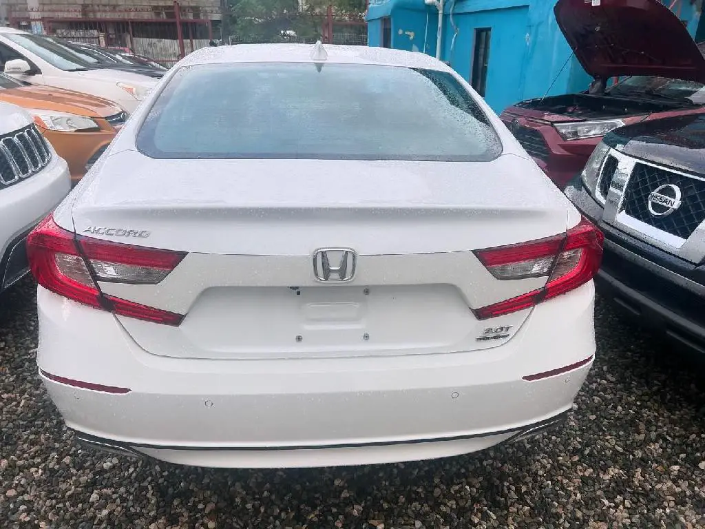 honda accord tourin 2018 Foto 7227843-6.jpg