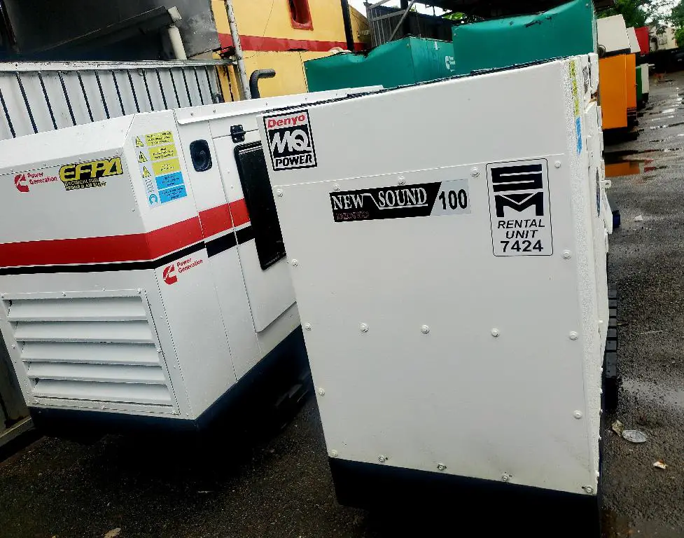 Planta Eléctrica FG WILSON CON MOTOR CUMMINS DE 60 KW  Foto 7230330-2.jpg