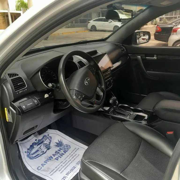 Se venden kia Sorrento 2014 nueva Foto 7231567-9.jpg