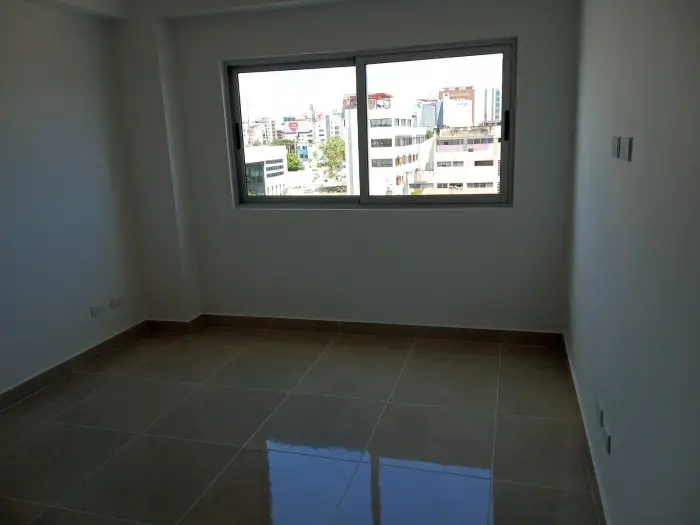 Apartamento en Alquiler de 3 habitaciones en Bella Vista Foto 7234486-4.jpg