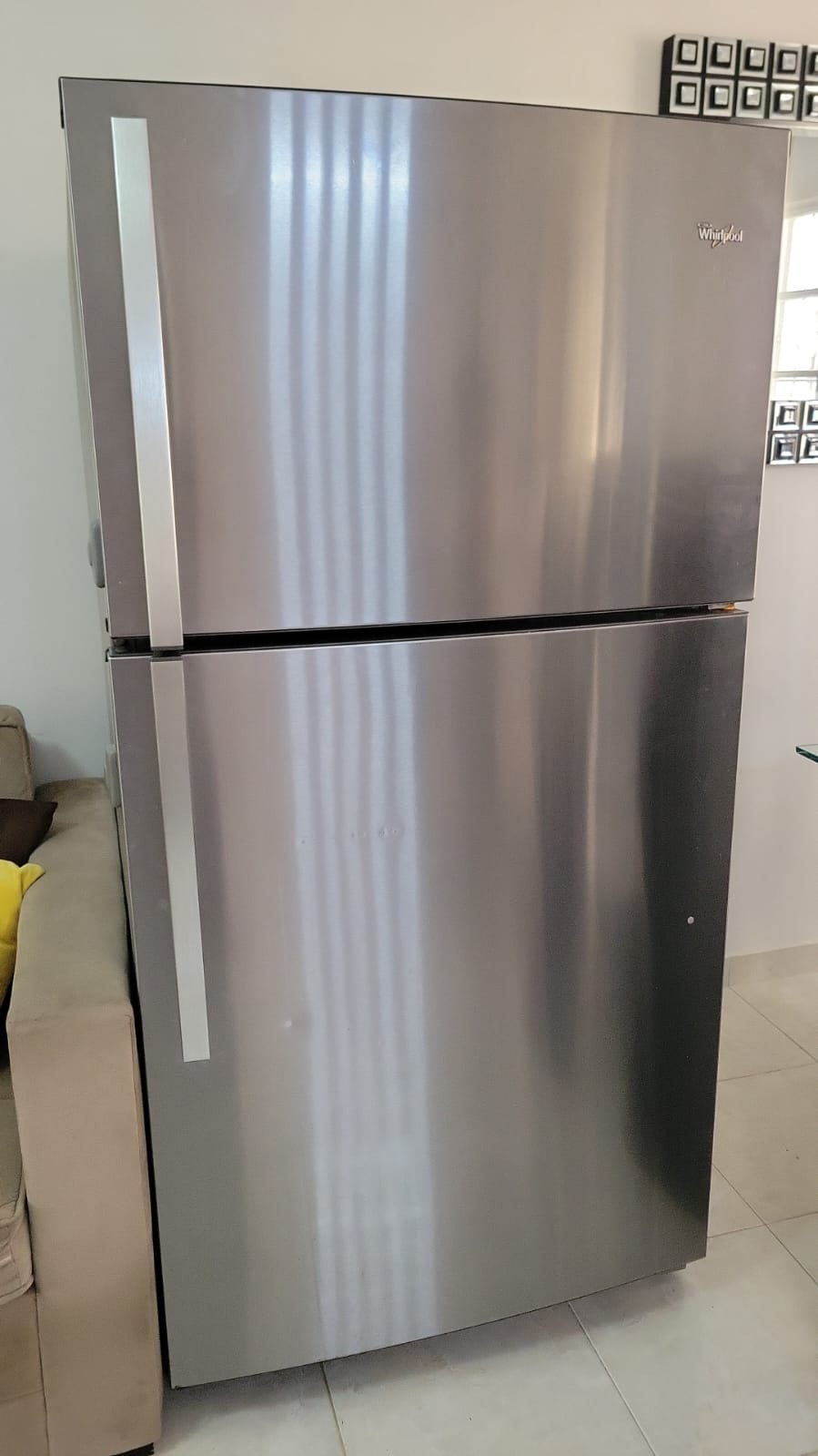 Nevera Whirpool 21 pies ac.inox. Cambiar gomas Foto 7234489-1.jpg