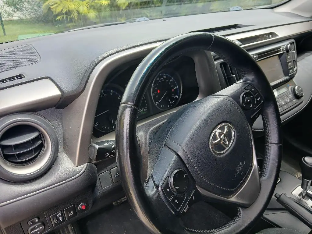 Toyota  2017 Gasolina Foto 7236428-4.jpg