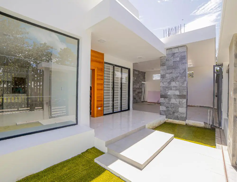 Casa de venta Calle 9 Residencial Don Persio III La Vega RD. Foto 7237426-3.jpg