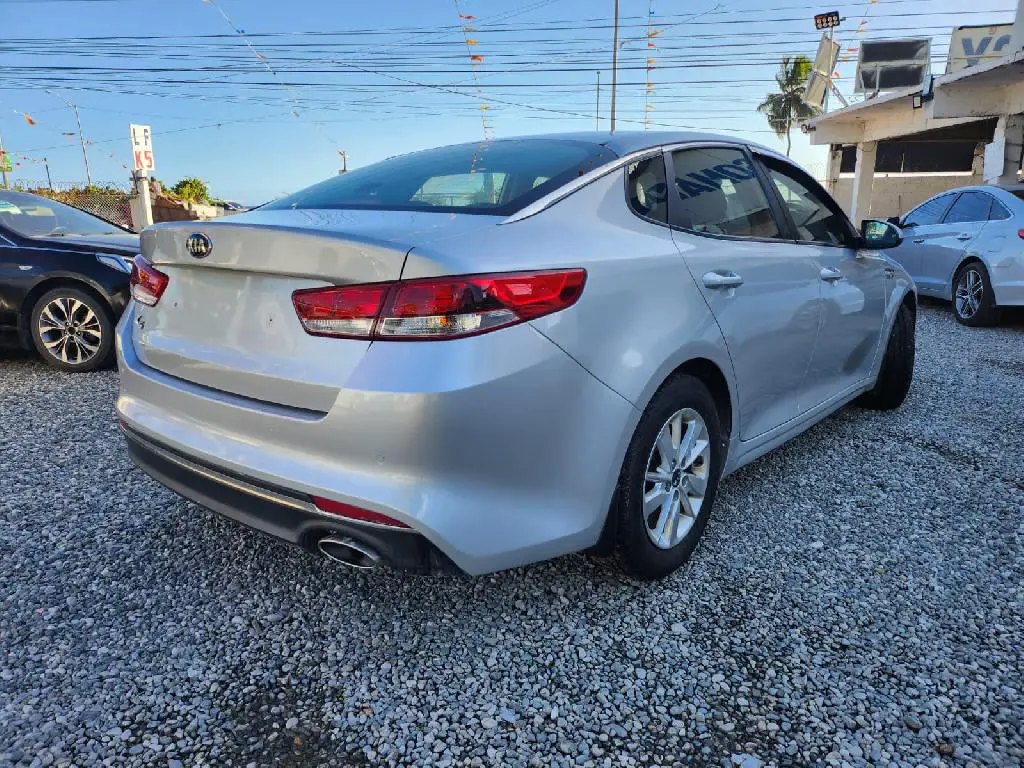 KIA K5 2017 Glp Gris de Fabrica  Foto 7237536-8.jpg