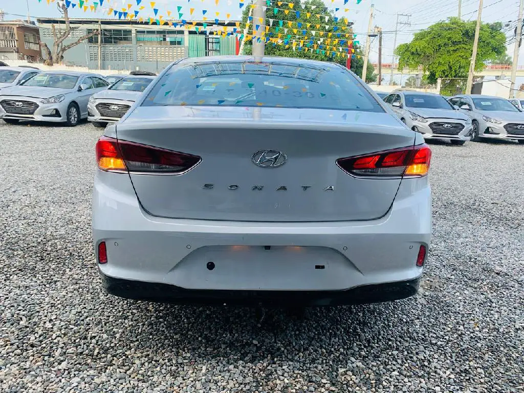 HYUNDAI SONATA New Rise 2018 Glp Gris de Fabrica  Foto 7237627-7.jpg