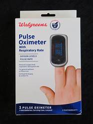Oximetro de pulso Walgreens  con forro y pilas incluidas Foto 7237806-1.jpg
