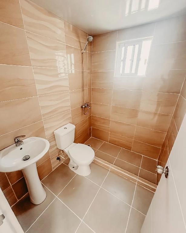 SE VENDE APARTAMENTO EN RESIDENCIAL PASEO DEL SOL SANTO DOMINGO ESTE Foto 7238028-1.jpg
