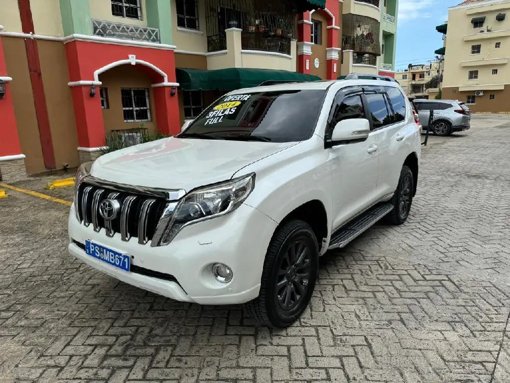 Toyota Land Cruiser Prado 2014 en Santo Domingo Este Foto 7238996-2.jpg