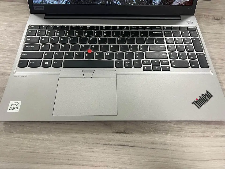 Lenovo Thinkpad E15  Foto 7239640-7.jpg