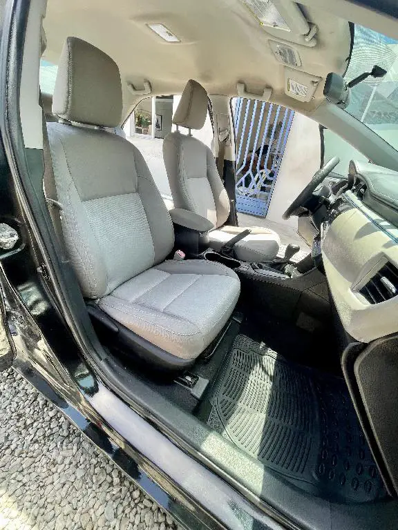 OPORTUNIDAD TOYOTA COROLLA 2016 en Santo Domingo Este Foto 7240372-7.jpg