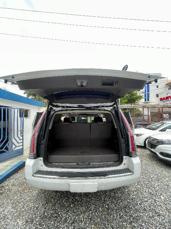 CHEVROLET TAHOE LTZ 2016 FULL en Santo Domingo Este Foto 7240448-4.jpg