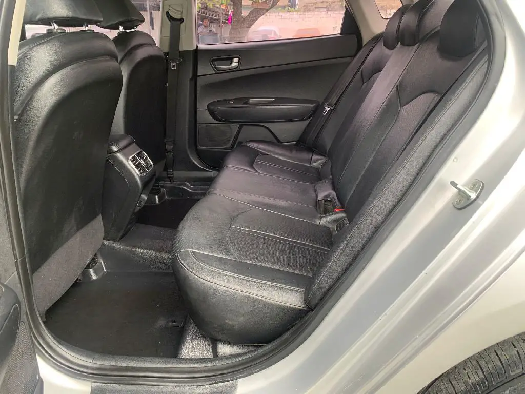 KIA K5 2018 GLP GRIS DE FRABRICA  Foto 7240688-6.jpg