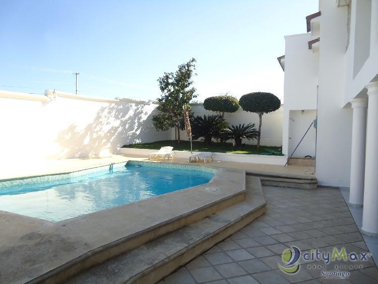 HERMOSA CASA EN VENTA URBANIZACIÓN THOMEN SANTIAGO Foto 7242841-2.jpg