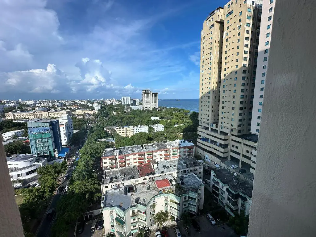 Apartamento En Malecón Center Amueblado Con Piscina y Gym. Foto 7242904-13.jpg