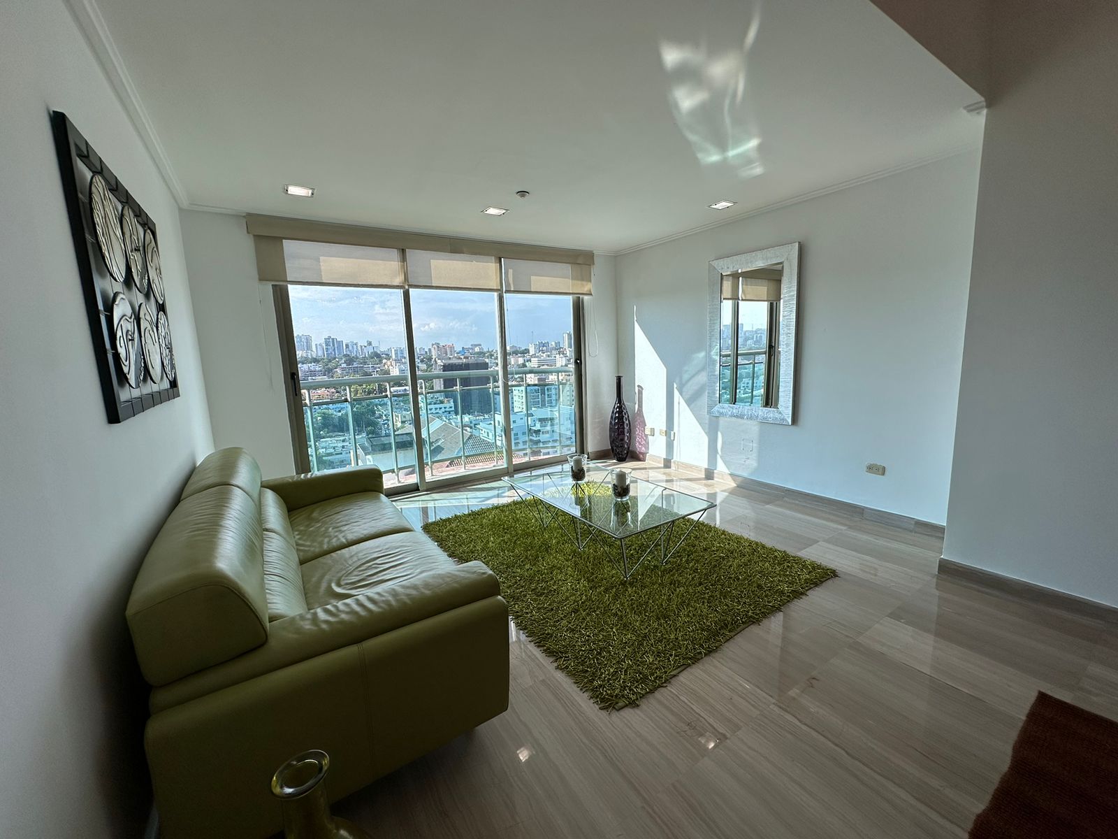Apartamento En Malecón Center Amueblado Con Piscina y Gym. Foto 7242904-4.jpg