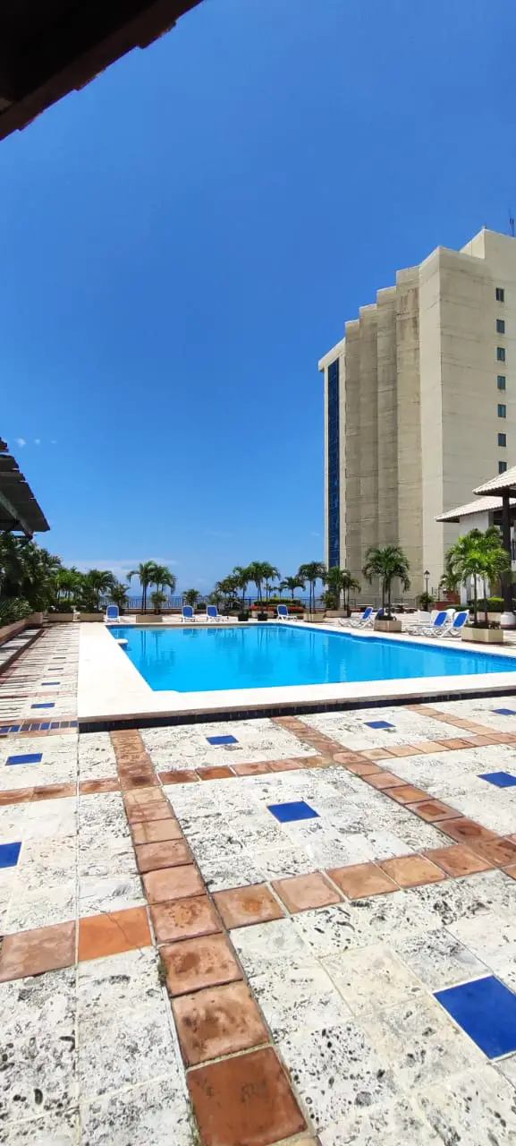 Apartamento En Malecón Center Amueblado Con Piscina y Gym. Foto 7242904-5.jpg