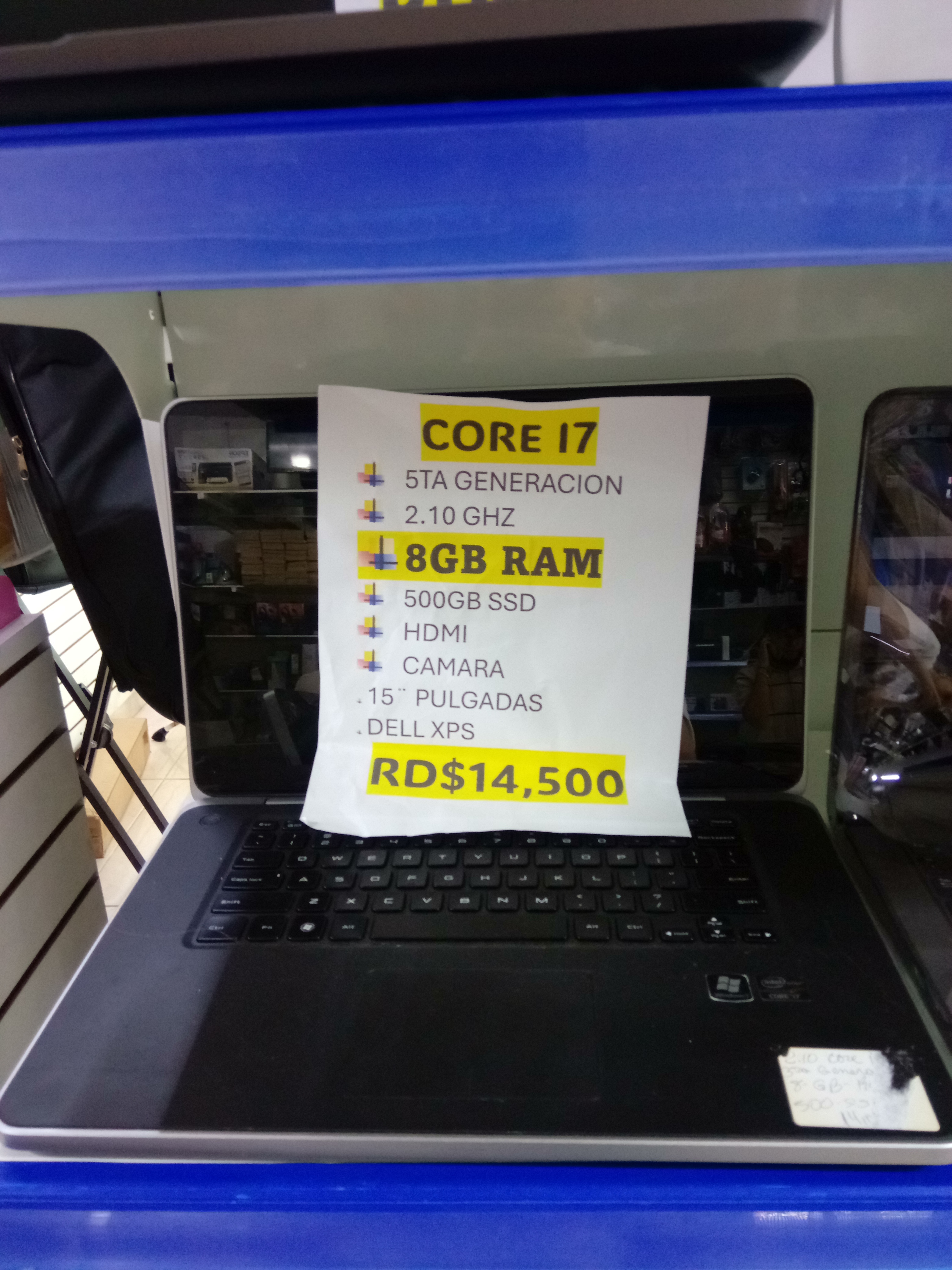 VARIEDAD DE LAPTOPS DISPONIBLES Foto 7244530-4.jpg