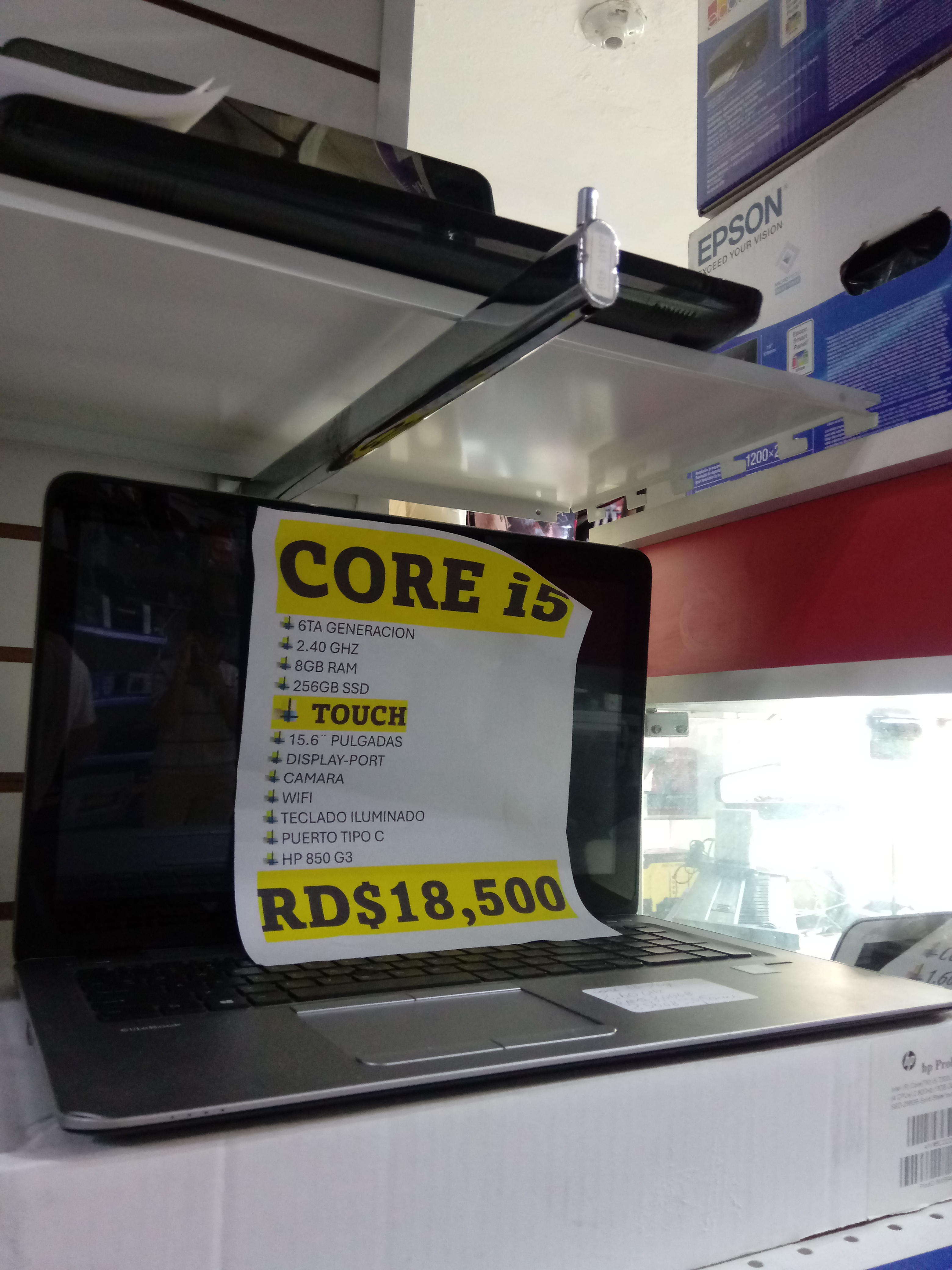 VARIEDAD DE LAPTOPS DISPONIBLES Foto 7244530-6.jpg