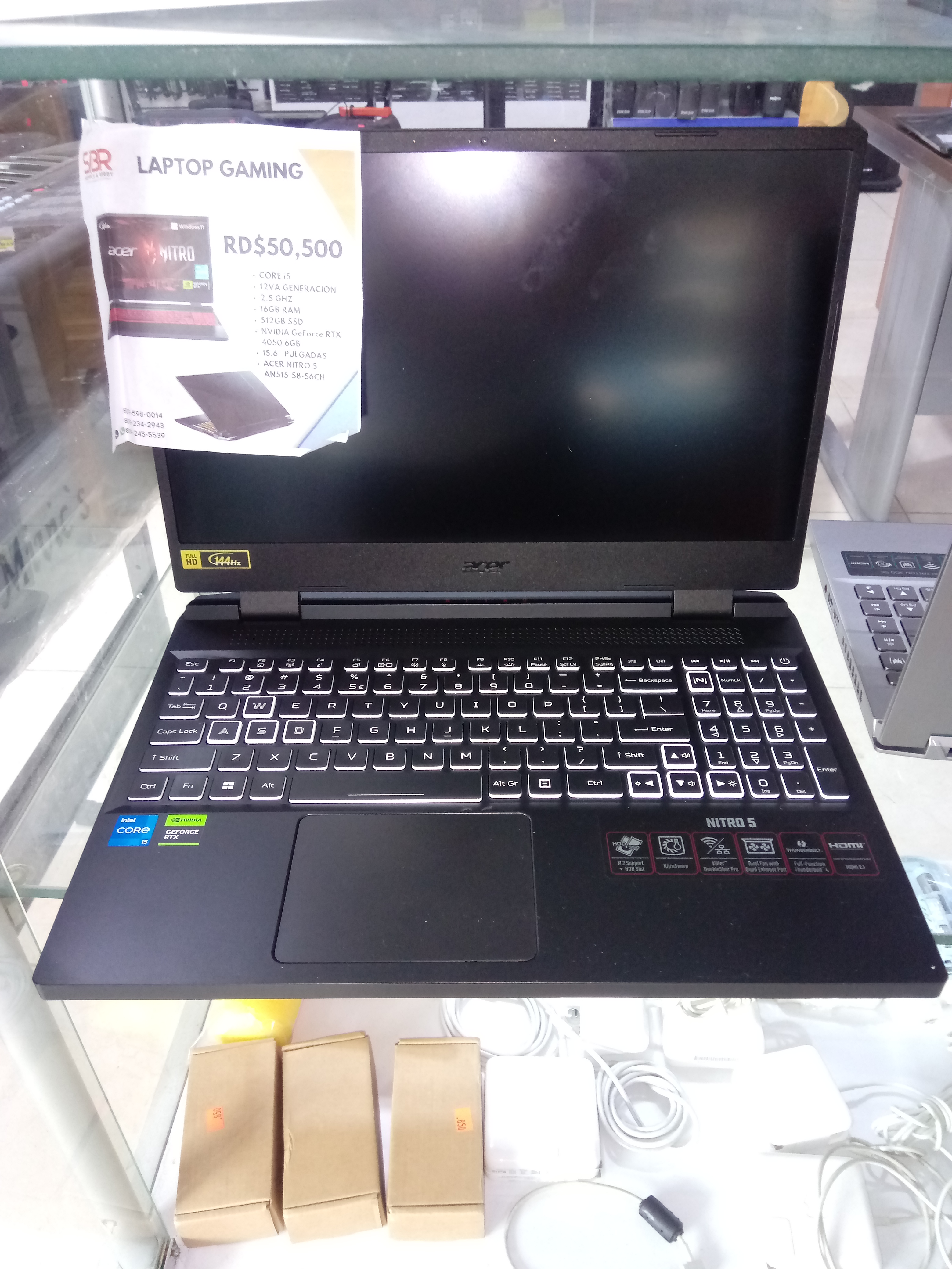 VARIEDAD DE LAPTOPS DISPONIBLES Foto 7244530-8.jpg
