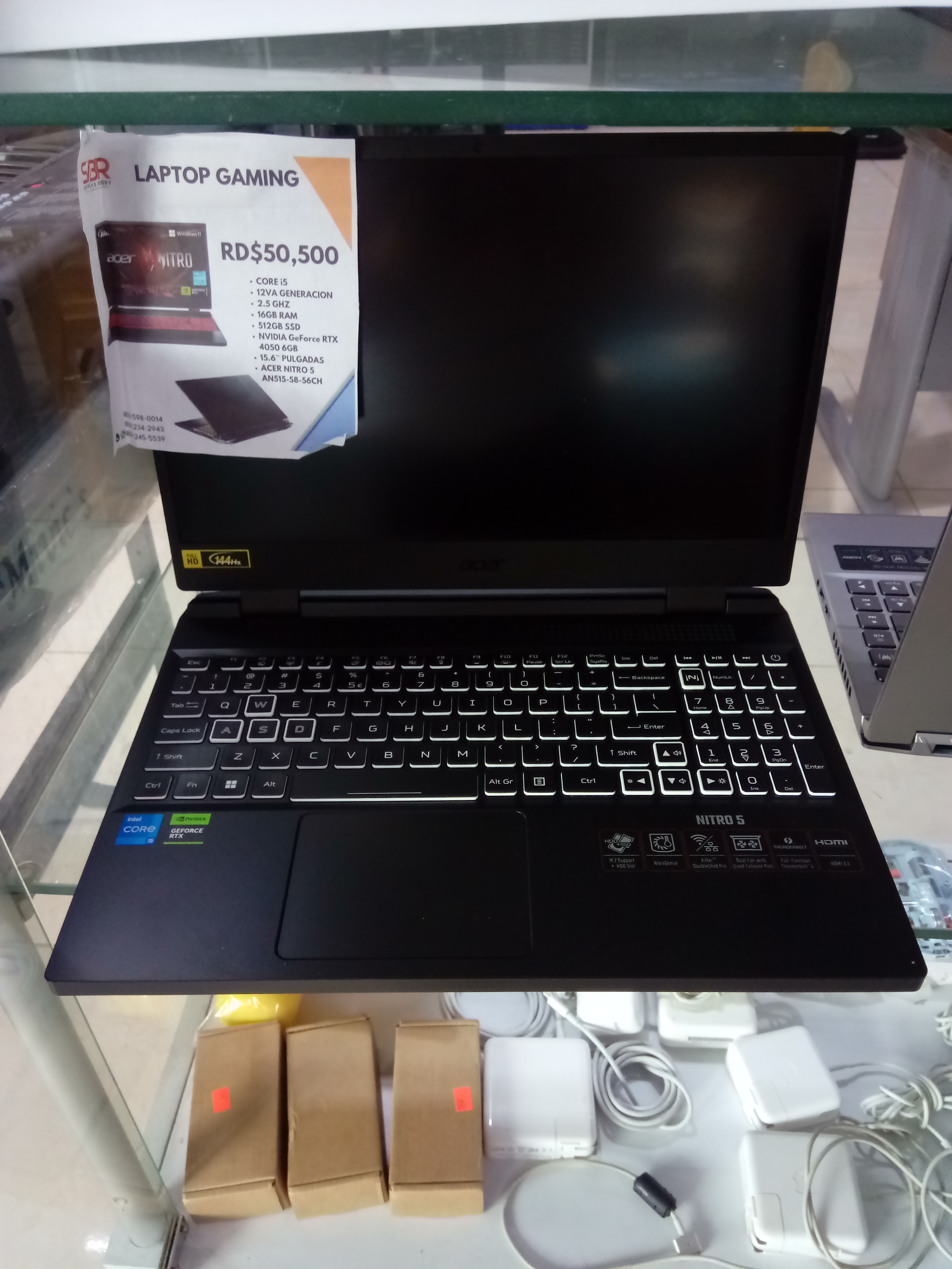 VARIEDAD DE LAPTOPS DISPONIBLES Foto 7244530-9.jpg