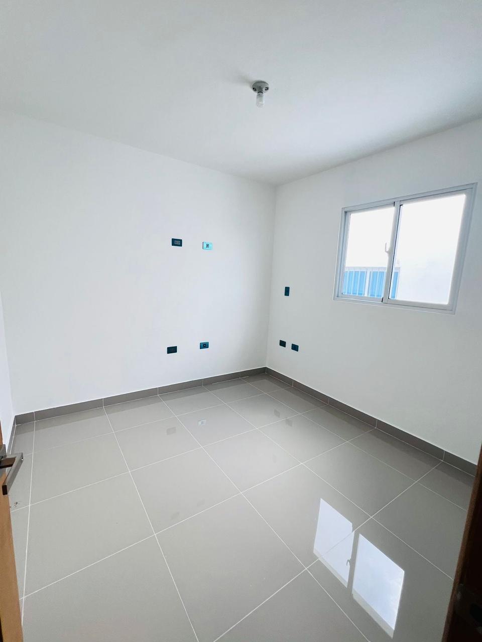 Casa de Dos Niveles en Venta cerca de Vista Linda - 3 Dormitorios Foto 7244749-2.jpg