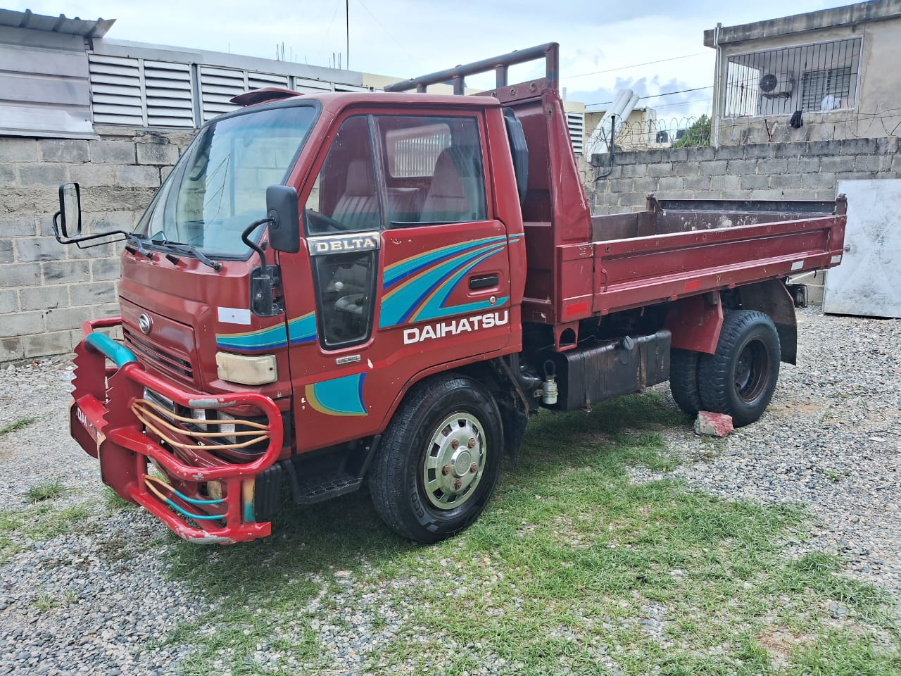 Vendo Daihatsu delta 2000 Foto 7244877-14.jpg