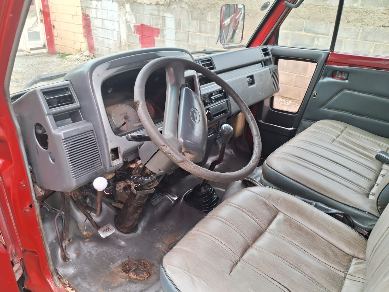 Vendo Daihatsu delta 2000 Foto 7244877-6.jpg