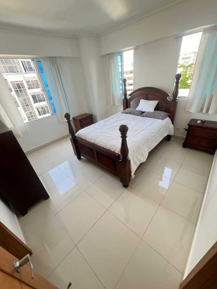 Apartamento amueblado en Alquiler en Evaristo Morales Foto 7246027-10.jpg