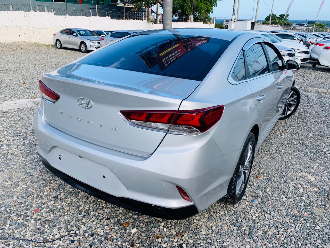 HYUNDAI SONATA NEW RISE 2018  Glp de Fabrica  Foto 7246481-8.jpg