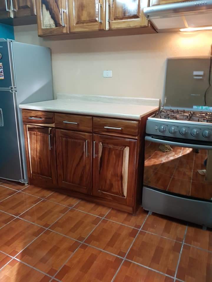 Cocina en madera de Roble  Foto 7247570-4.jpg