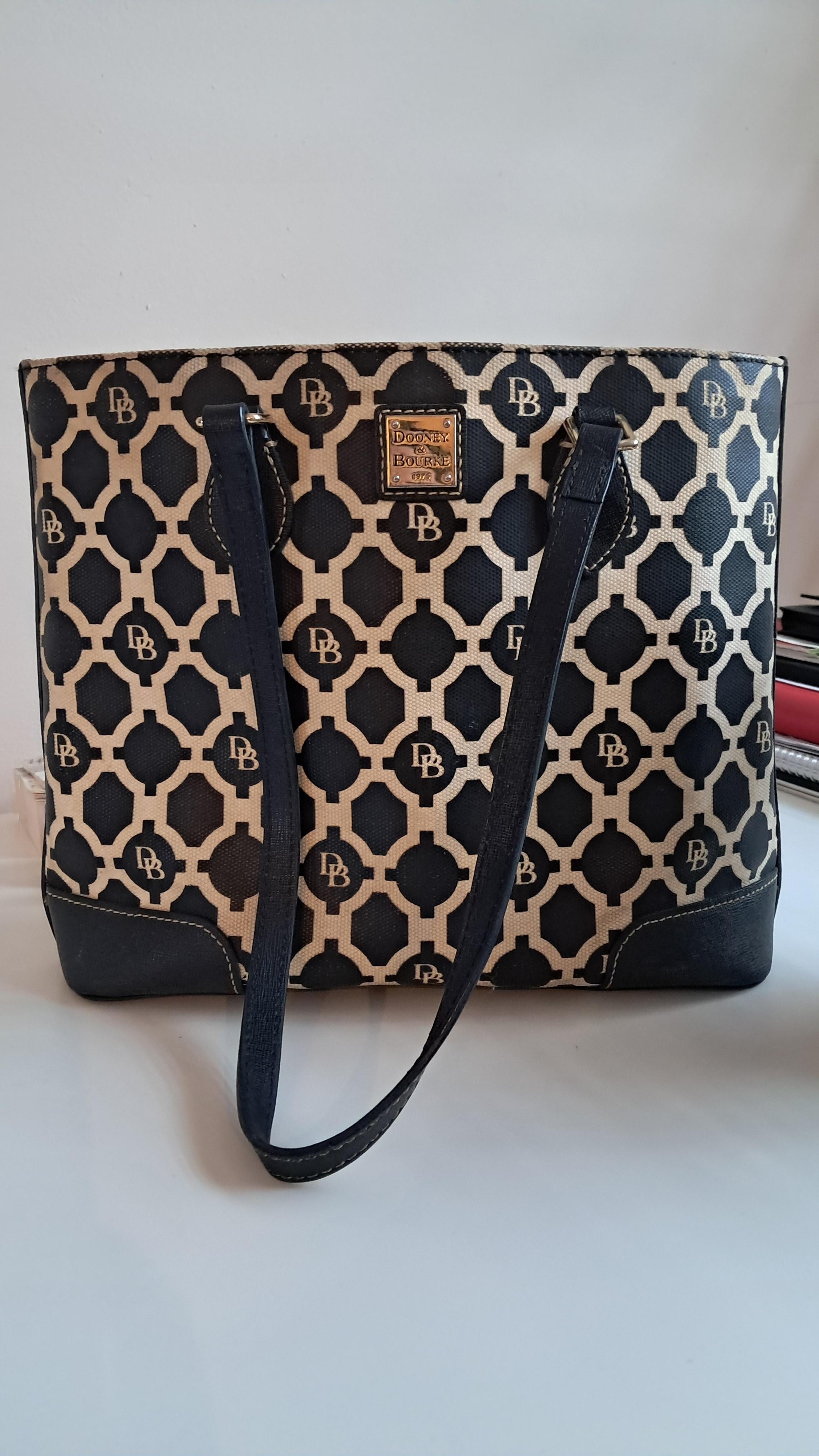 Cartera Dooeny  Bourke Foto 7247863-2.jpg