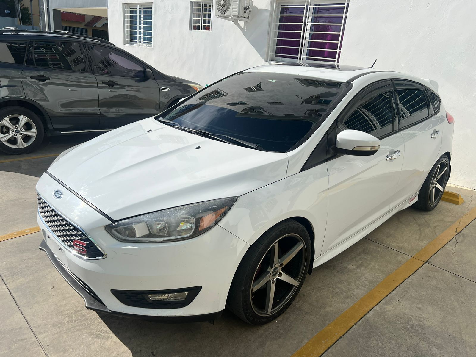 CARRO FORD FOCUS 2016 SPORT Foto 7248941-3.jpg