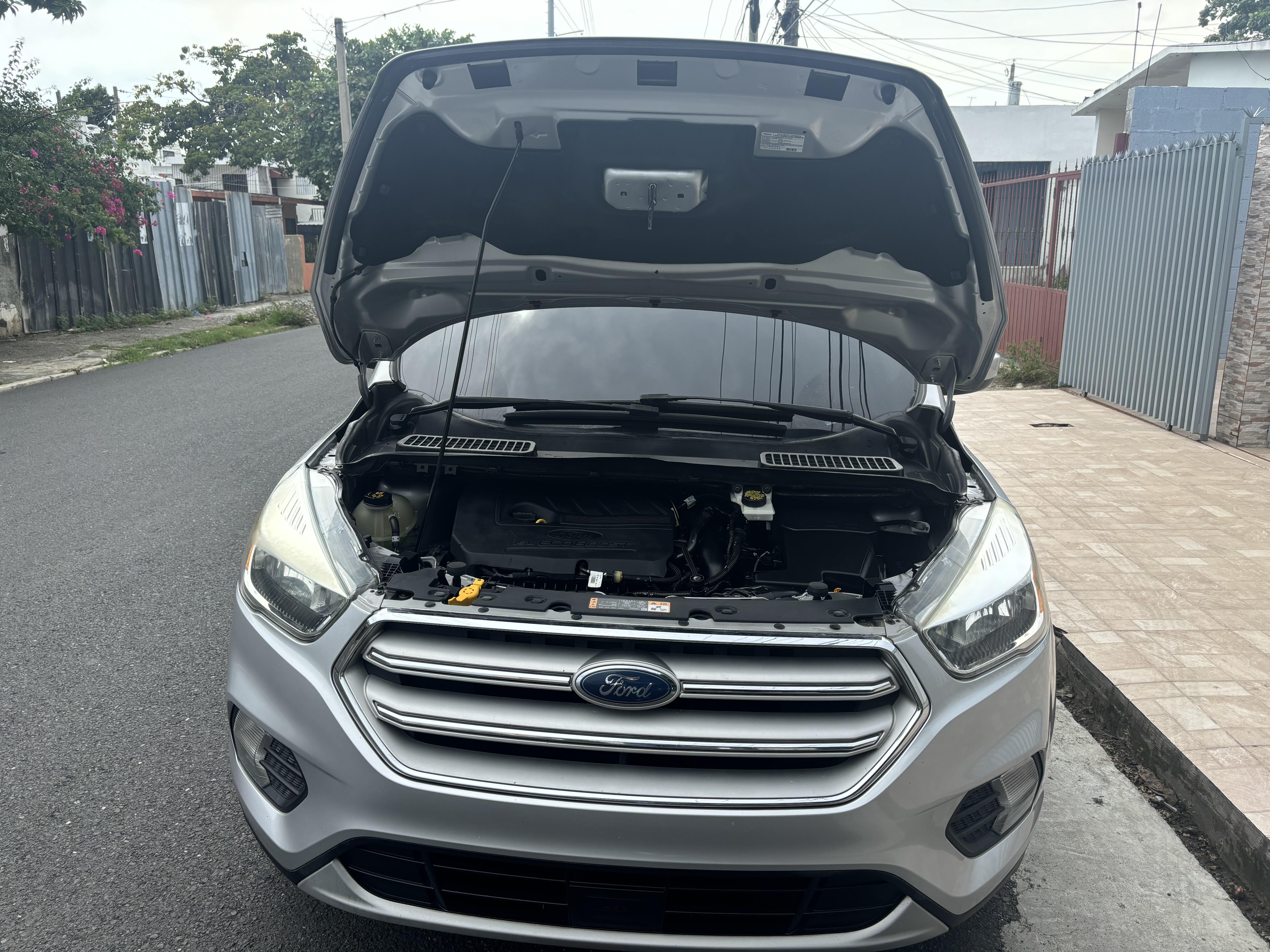 Ford Escape SE EcoBoost 2018 Foto 7249381-13.jpg