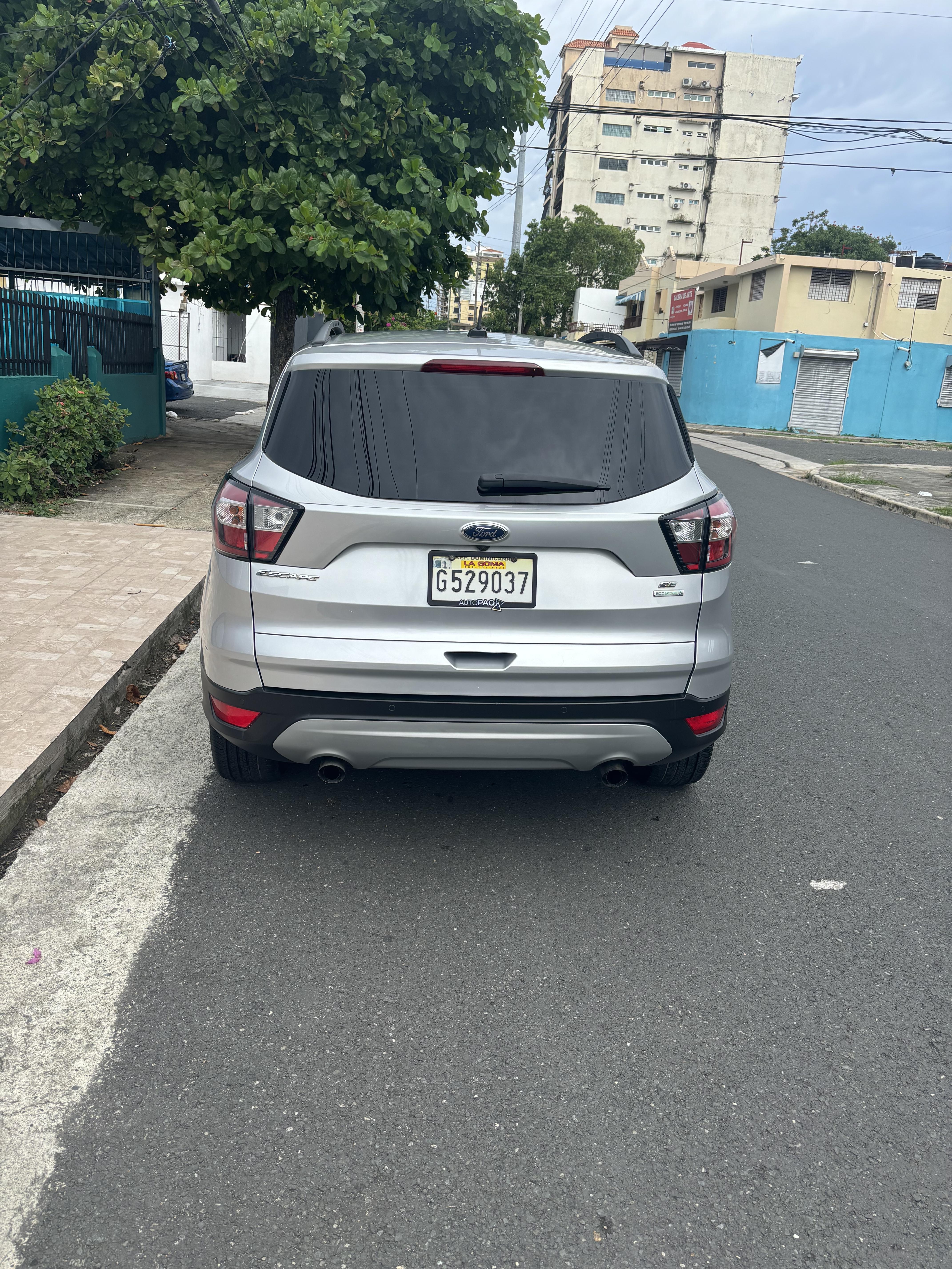 Ford Escape SE EcoBoost 2018 Foto 7249381-6.jpg