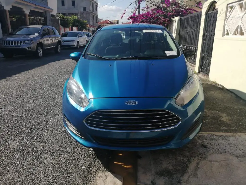 FORD FIESTA SE 2017Recién Importado como nuevo Excelentes Condiciones Foto 7249479-1.jpg