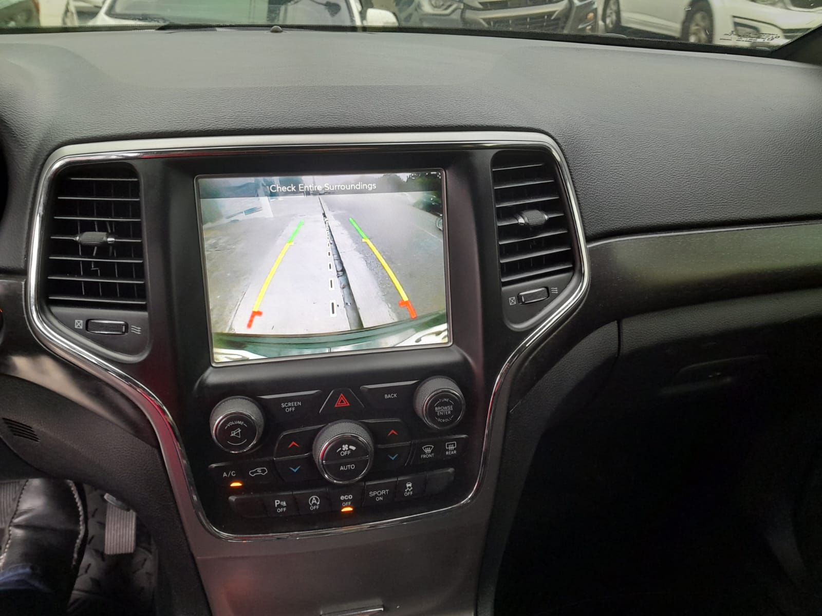 Jeep Grand Cherokee laredo 2017 Foto 7252256-4.jpg