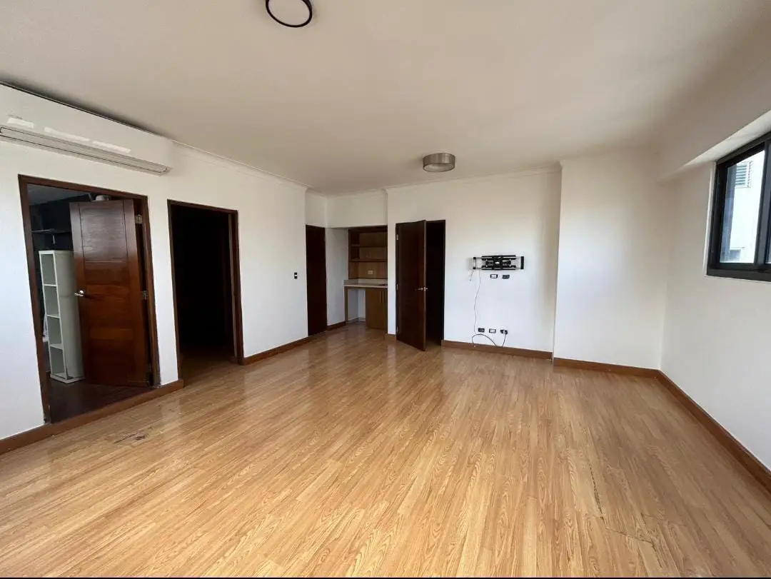 Se vende apartamento ubicado en Ens. Naco  Foto 7252497-2.jpg