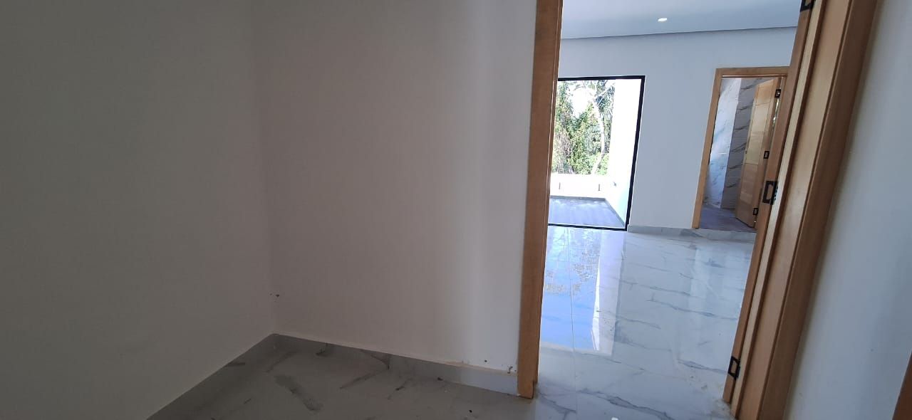Se vende una casa en Arroyo Hondo III de 3 Niveles Foto 7252795-5.jpg