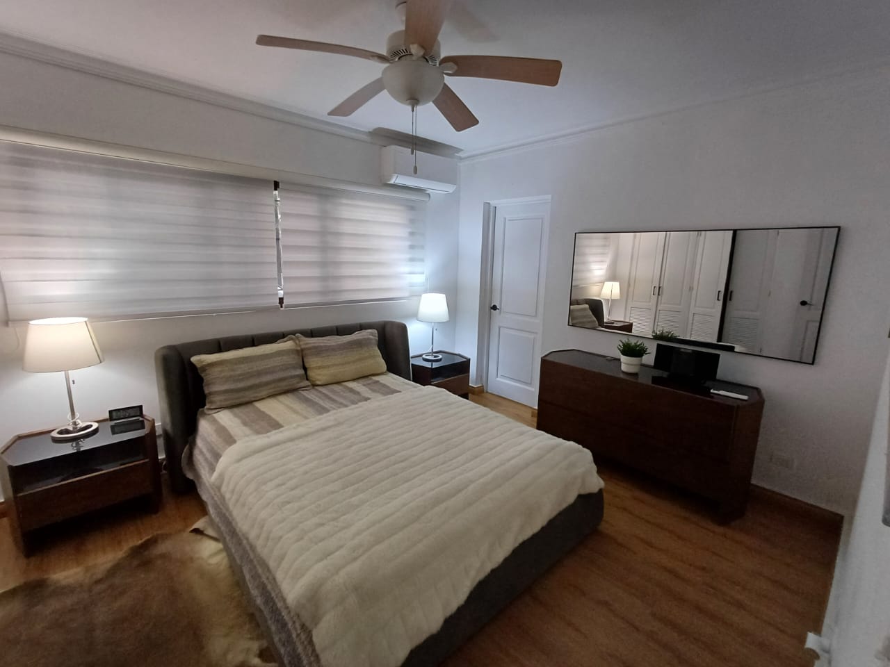 Apartamento en venta en clásico remodelado Piantini Foto 7253888-9.jpg