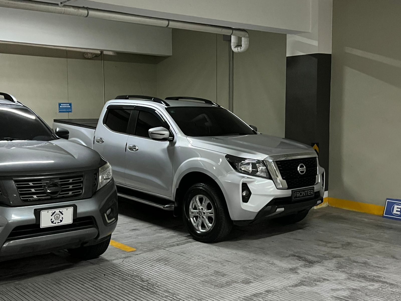 Nissan frontier 2022 único dueño  Foto 7253941-9.jpg