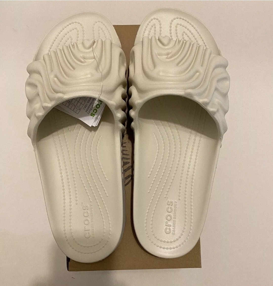 Crocs Sandalias Damas edicion limitada en Santo Domingo DN Foto 7254399-3.jpg