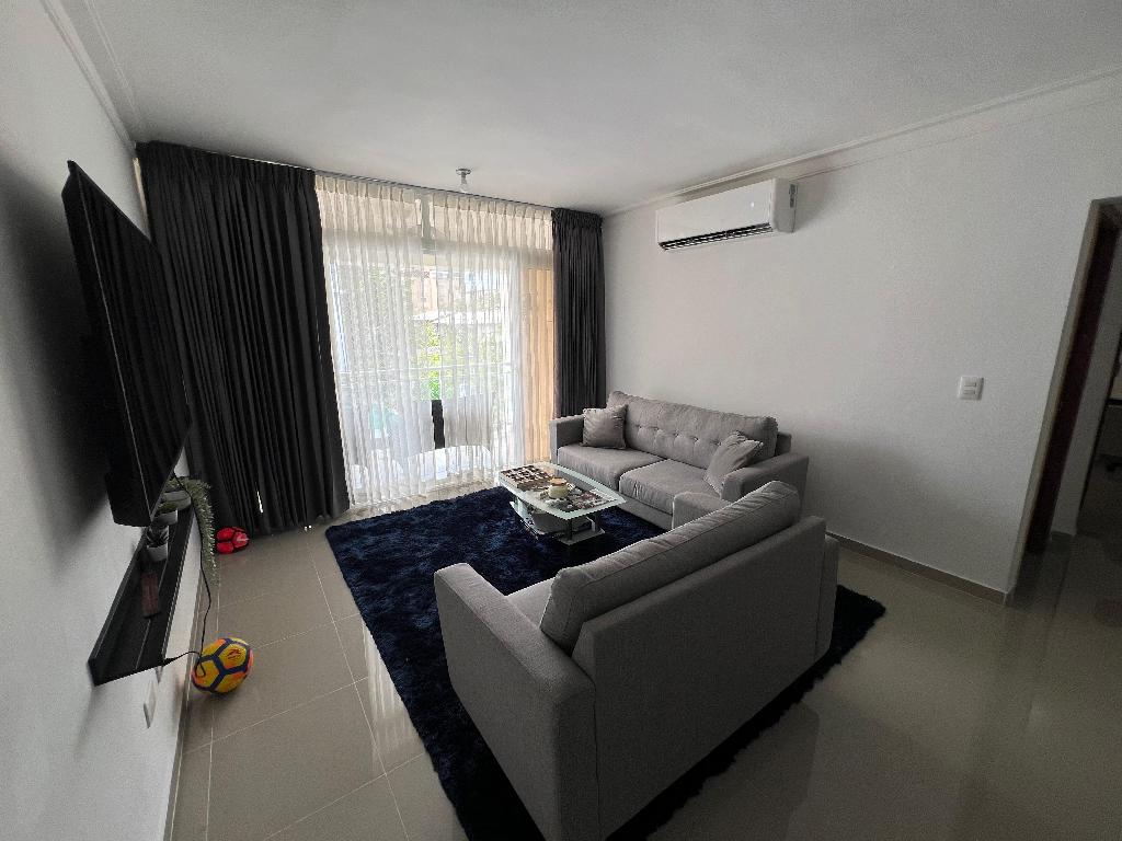 Alquilo apartamento totalmente amueblado en Arroyo Hondo Foto 7256708-1.jpg