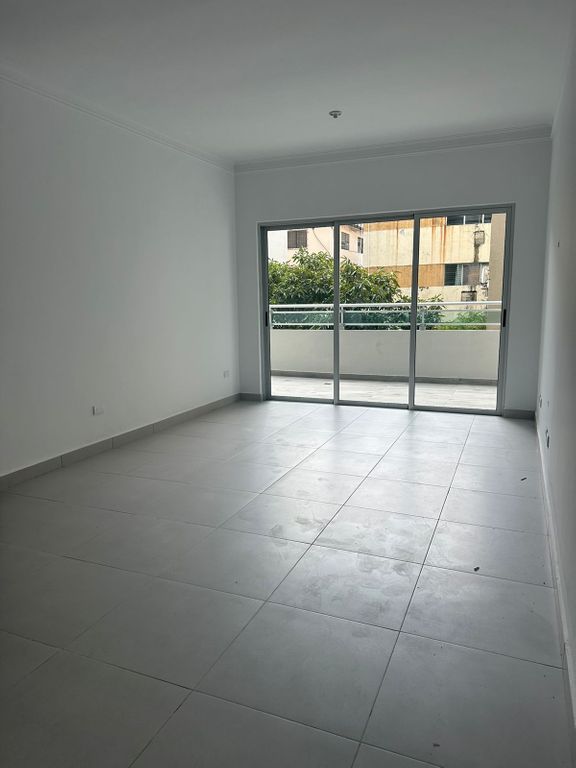 Apartamento en alquiler vacío de 2 Habitaciones en Bella Vista Foto 7256984-1.jpg
