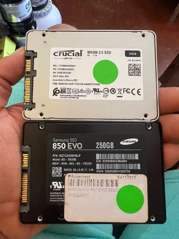 Disco Duro de Laptop ssd de 250gb velocidad de transferencia 6gb/s sat Foto 7265666-2.jpg