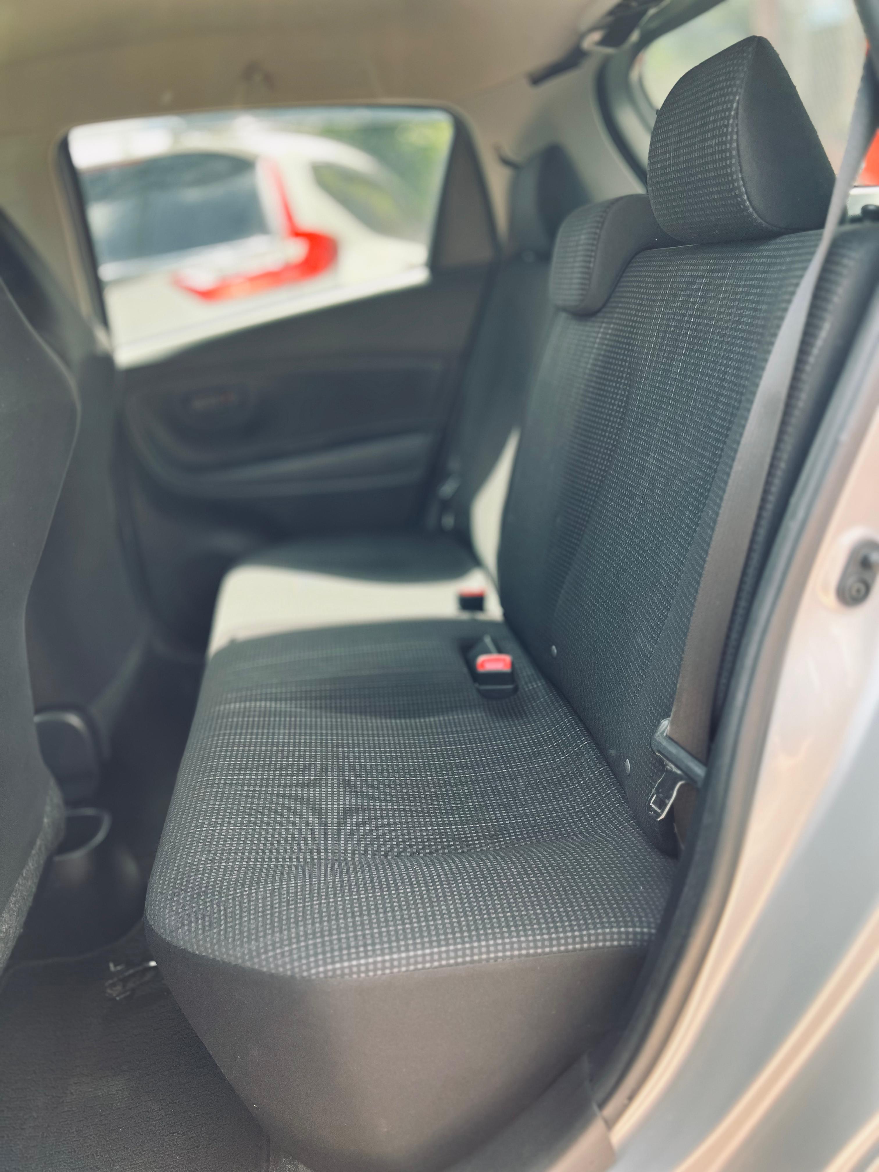 Toyota Vtiz 2019 Foto 7266510-10.jpg
