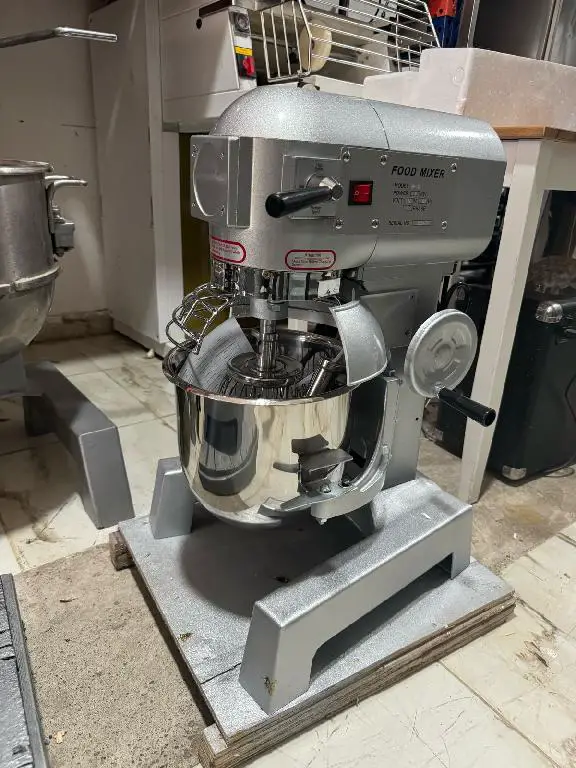 Batidora Mixer Mangusera De 20 Qts Foto 7266591-1.jpg