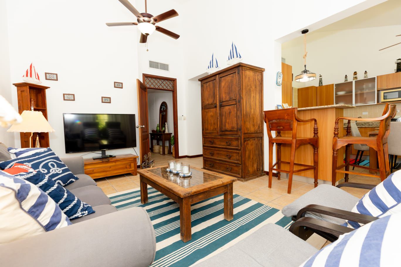 Venta de apartamento en segundo piso en Juan Dolio  Foto 7266637-2.jpg