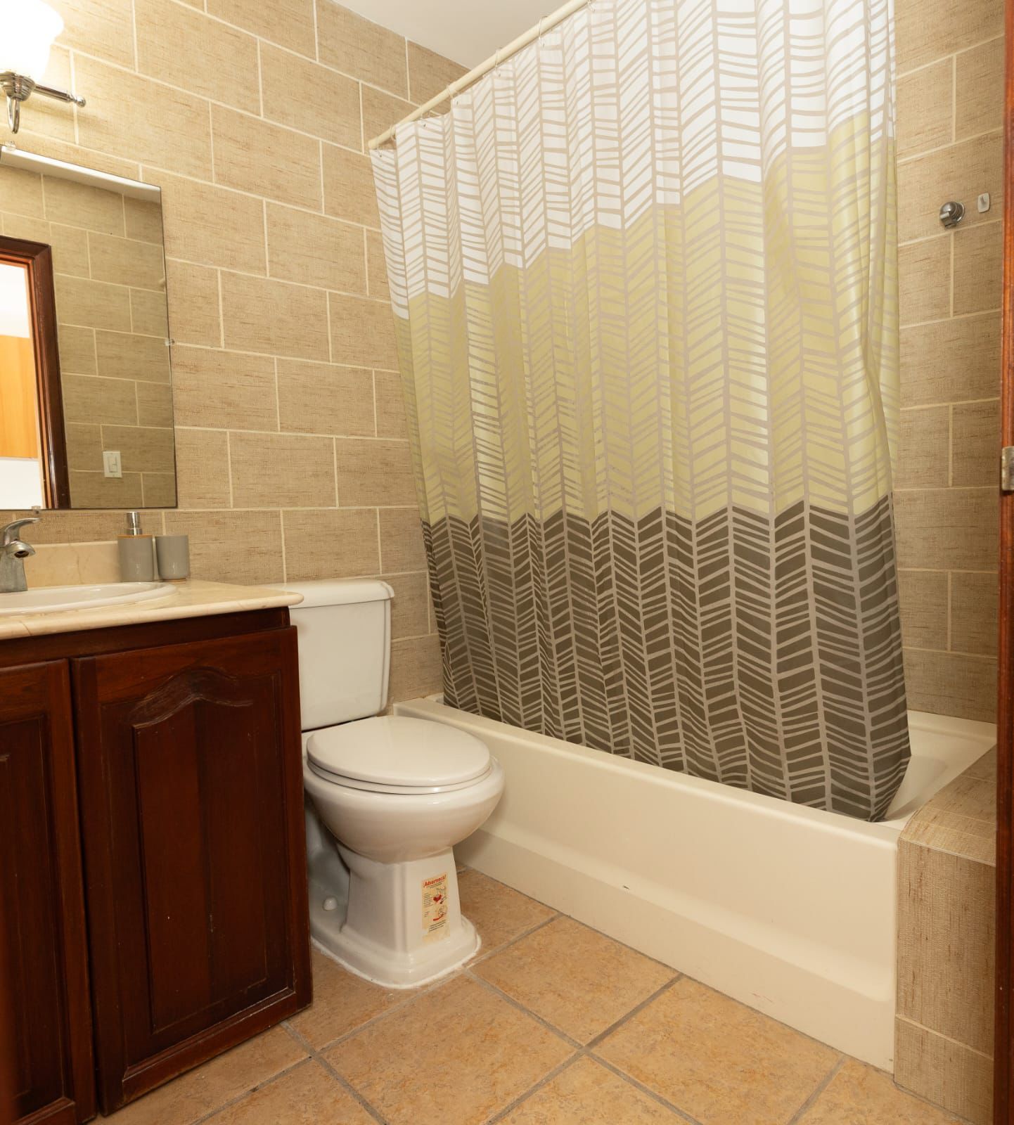 Venta de apartamento en segundo piso en Juan Dolio  Foto 7266637-6.jpg